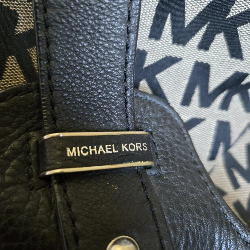 Michael Kors Black and Tan Shoulder Bag with Classic Design